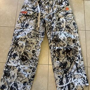 Nike Black and Gray Cargo Pants